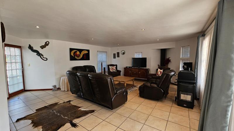 3 Bedroom Property for Sale in Dwarskersbos Western Cape